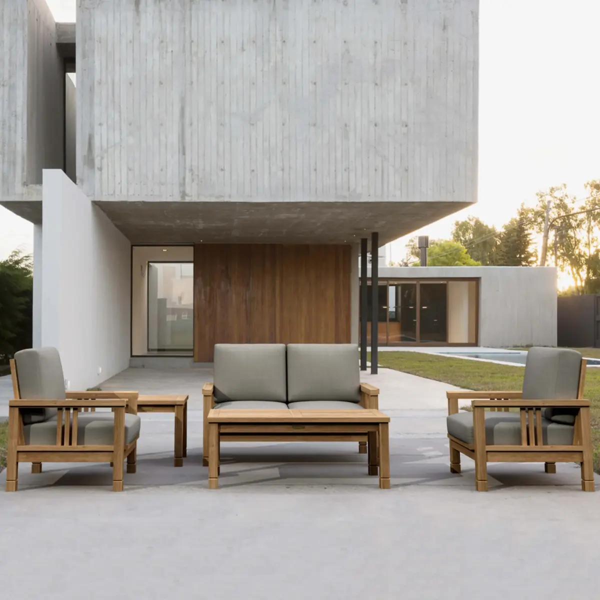Anderson Teak - SouthBay Deep Seating 5-Pieces Conversation Set A - Image 1